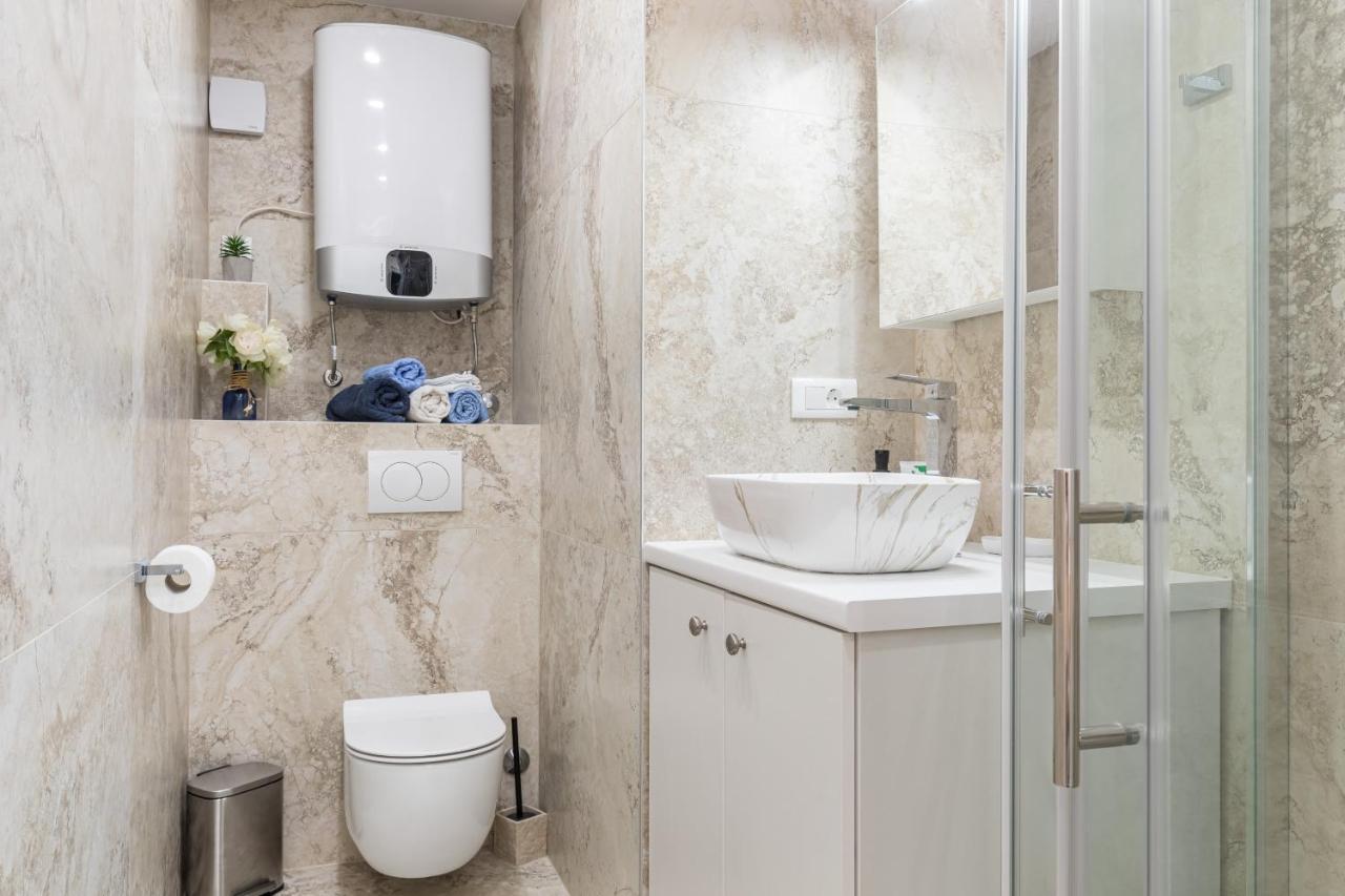 Luxury Apartment Silvana With Beautiful Garden Split Zewnętrze zdjęcie