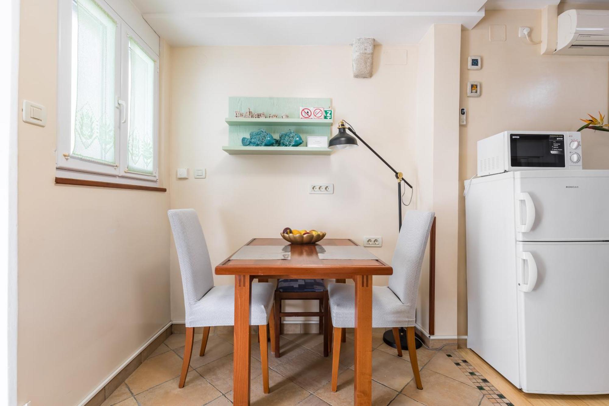 Luxury Apartment Silvana With Beautiful Garden Split Zewnętrze zdjęcie