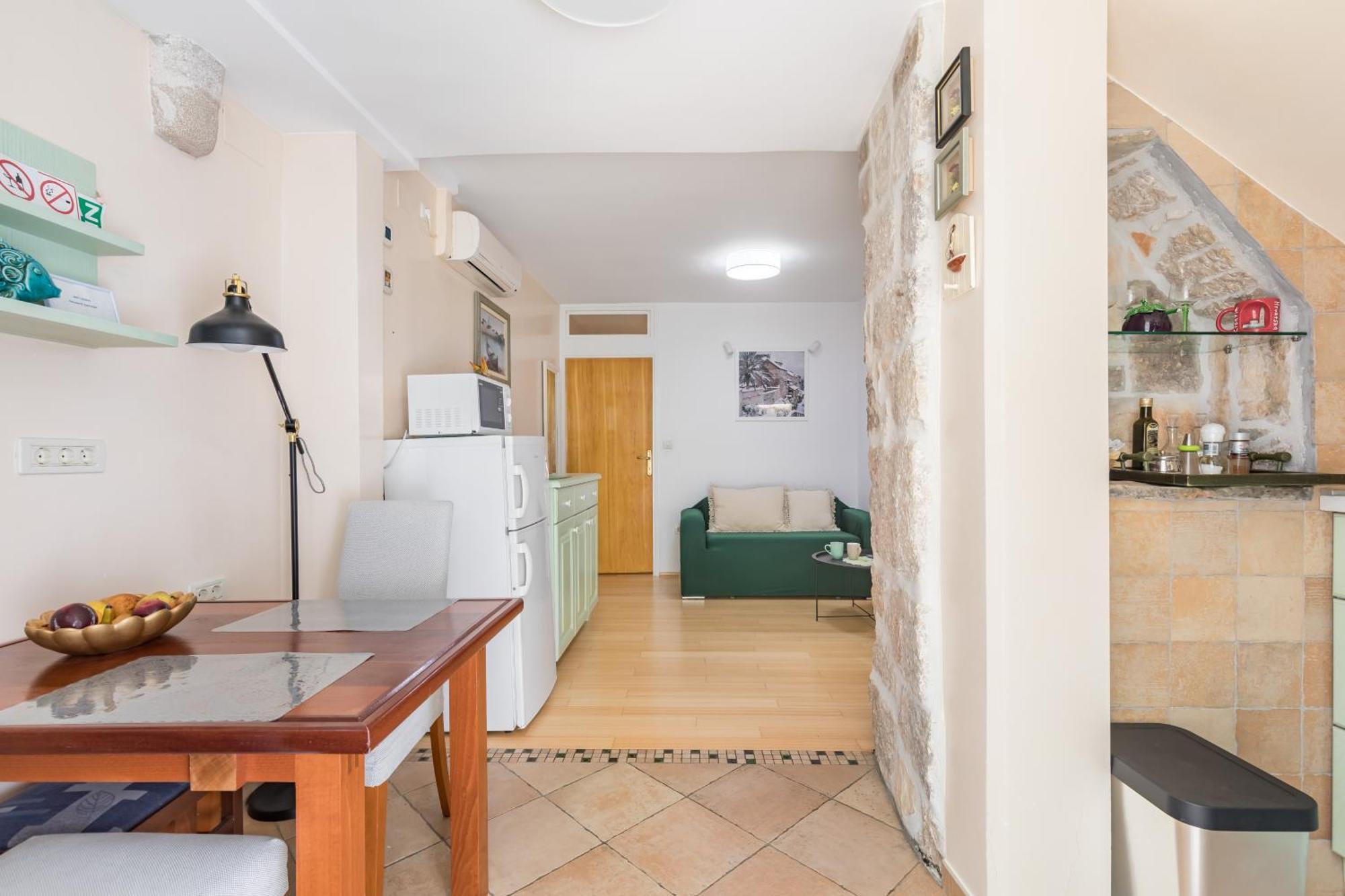 Luxury Apartment Silvana With Beautiful Garden Split Zewnętrze zdjęcie